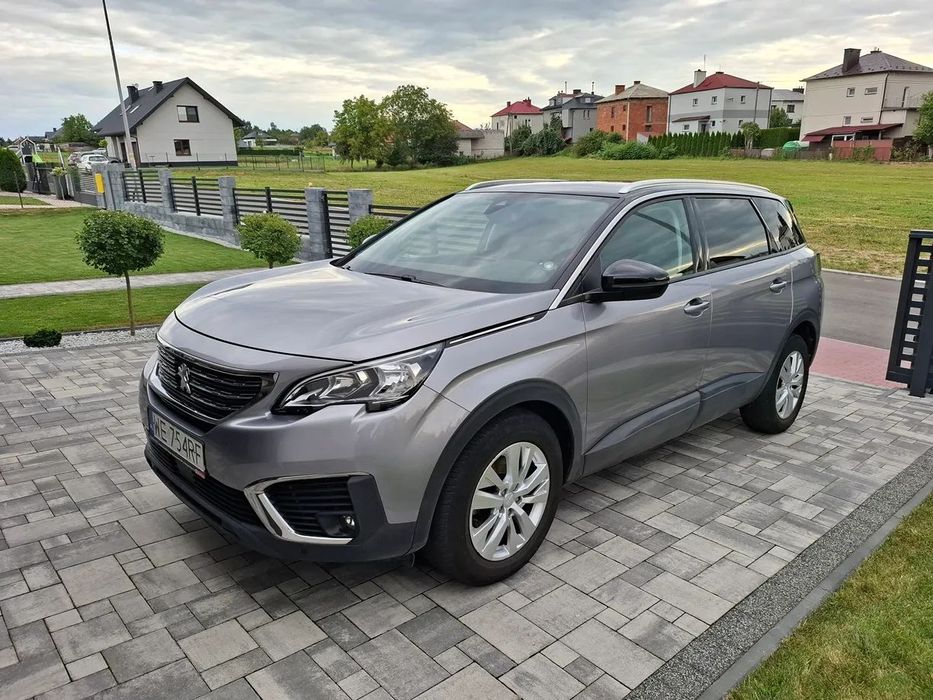 Peugeot 5008 I-szy właściciel, salon Polska, bardzo mały przbieg