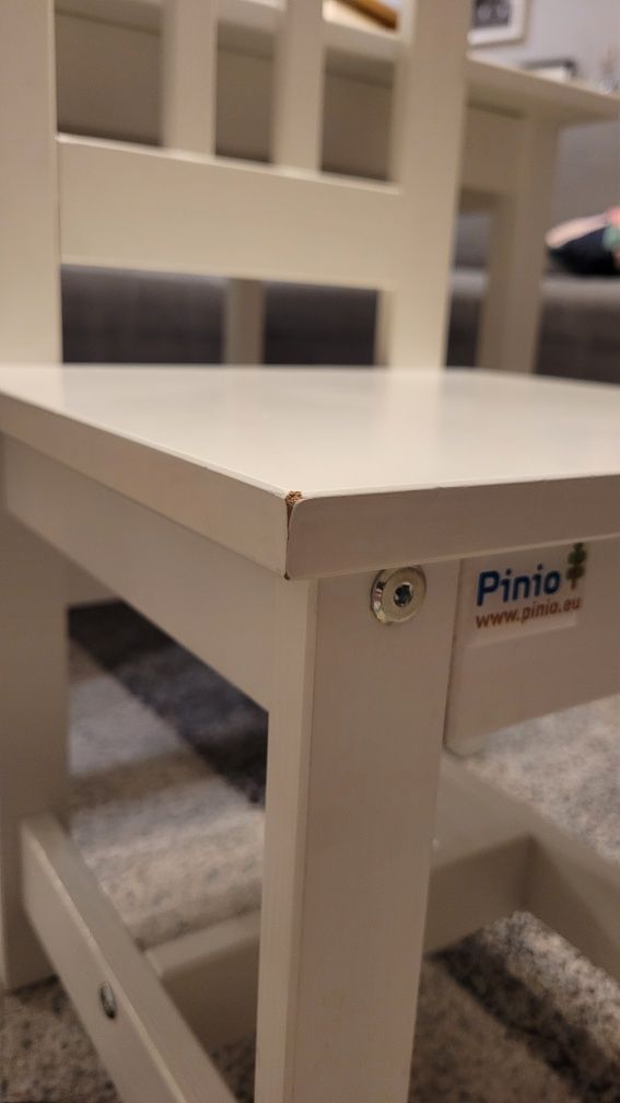 Zestaw mebli dziecięcych Pinio Junior, stolik + krzesełko