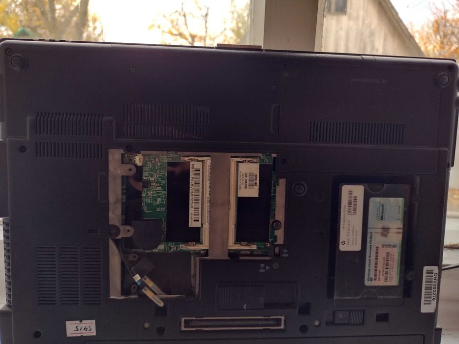 Продам корпус ноутбука asus,і продам корпус ноутбука HP