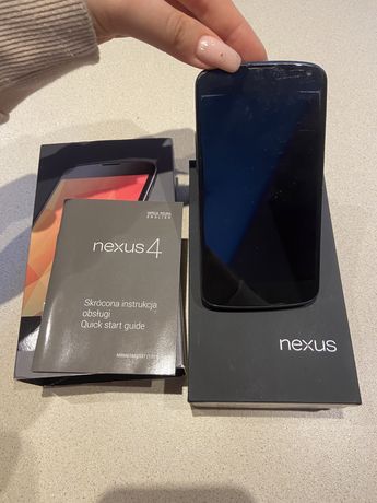 Telefon LG Nexus 4