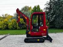 Mini koparka Takeuchi tb016
