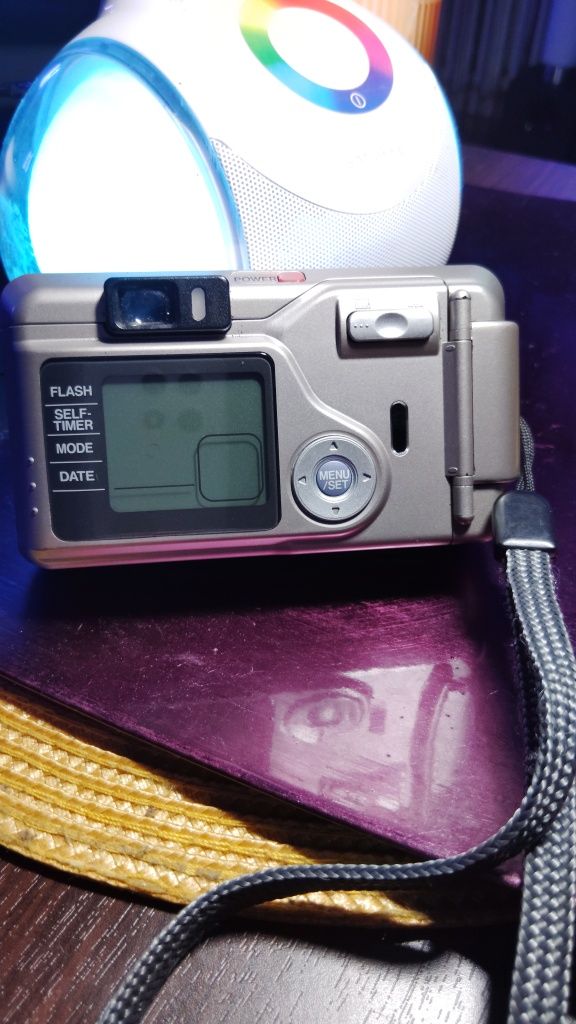 Aparat analogowy FUJIFILM ZOOM DATE 1000