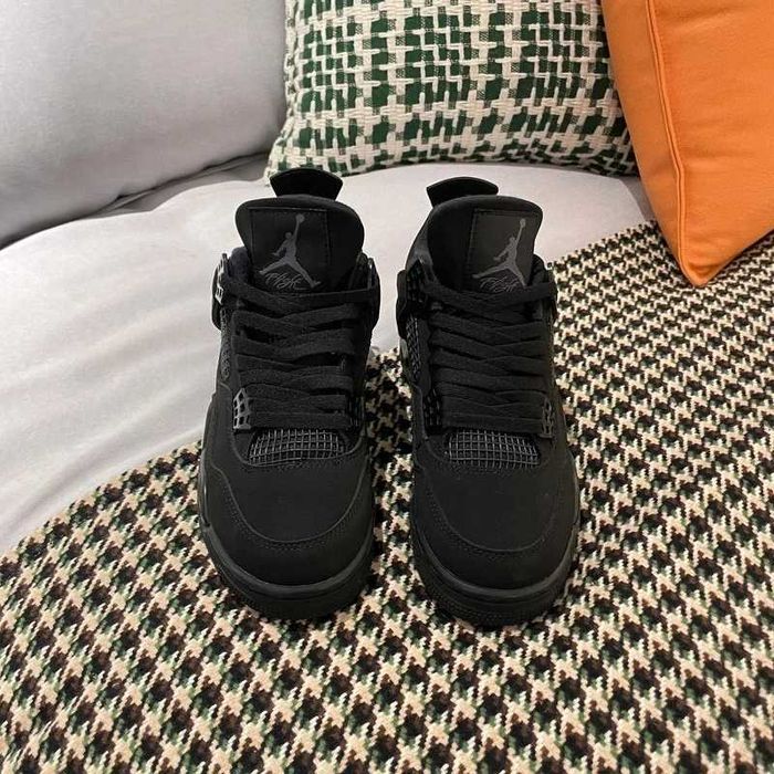 "koszykówki "Jordan_4_Retro_Black_Cat R.42