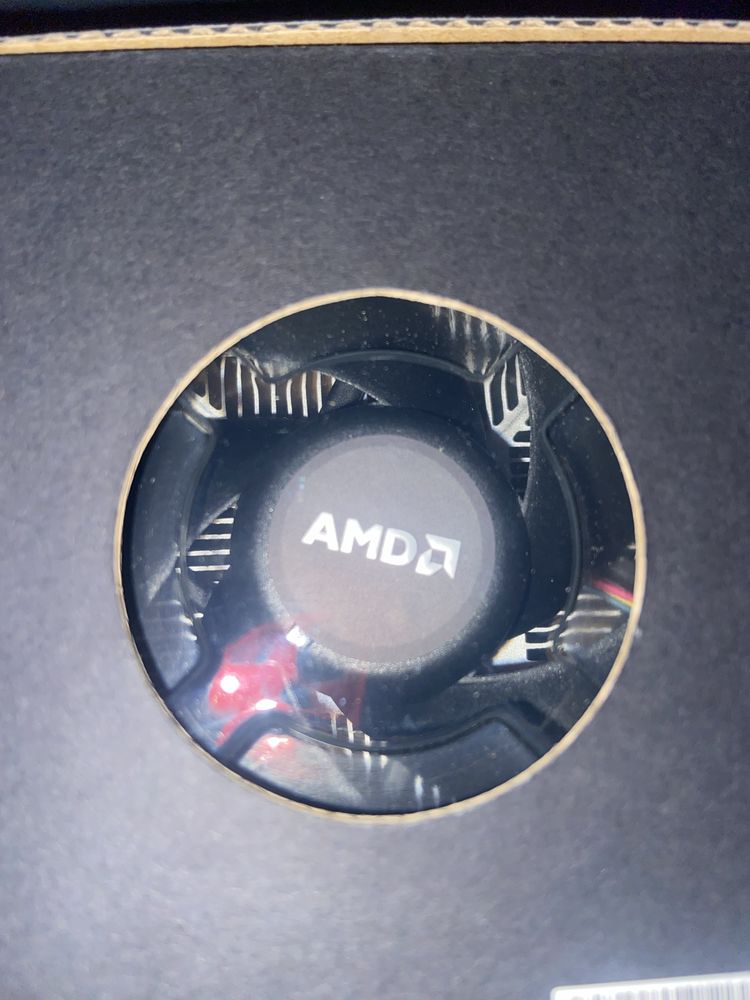 Sprzedam procesor Ryzen 5 2600