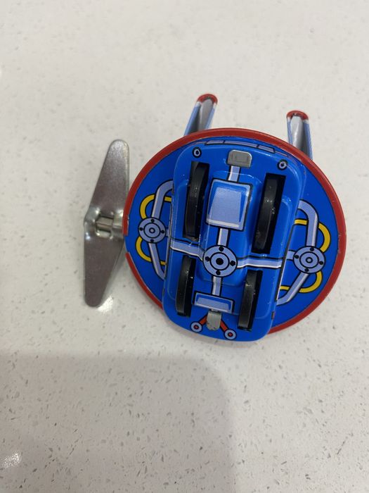 Zabawka metalowa nakręcana statek kosmiczny SPACE-PATROL
