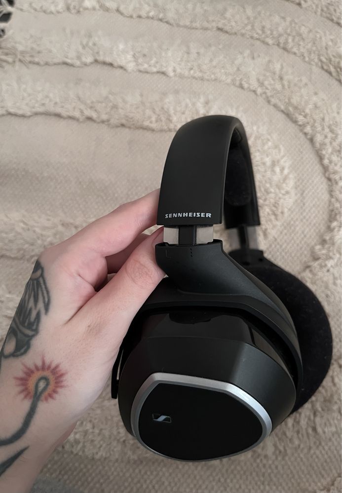 Беспроводные наушники Sennheiser RS 165