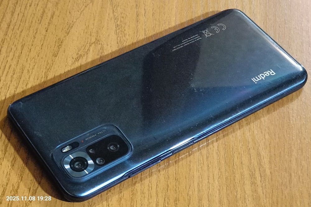 Redmi Note 10 S , 6/128gb., Під відновлення або на запчастини.