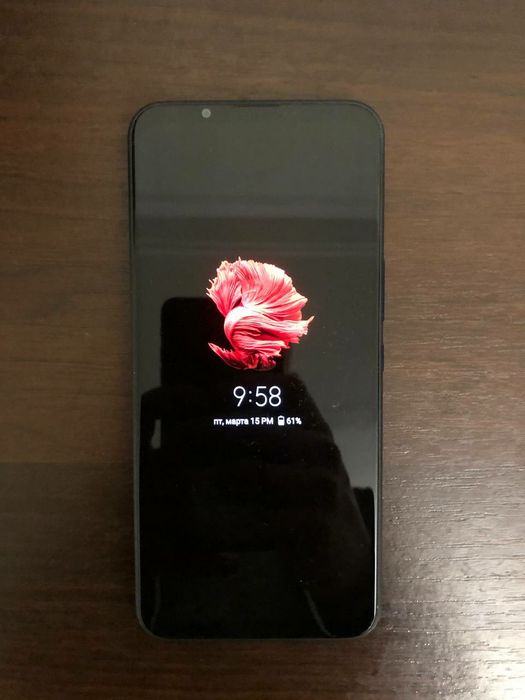 Nubia Play 5G 8/256Продам или Обмен на Айфона 8+