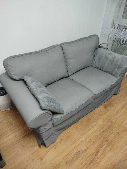 Sprzedam sofę dwuosobową