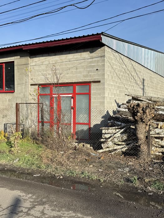 Продаж Приміщення 71 м²  вул. Ткача 4