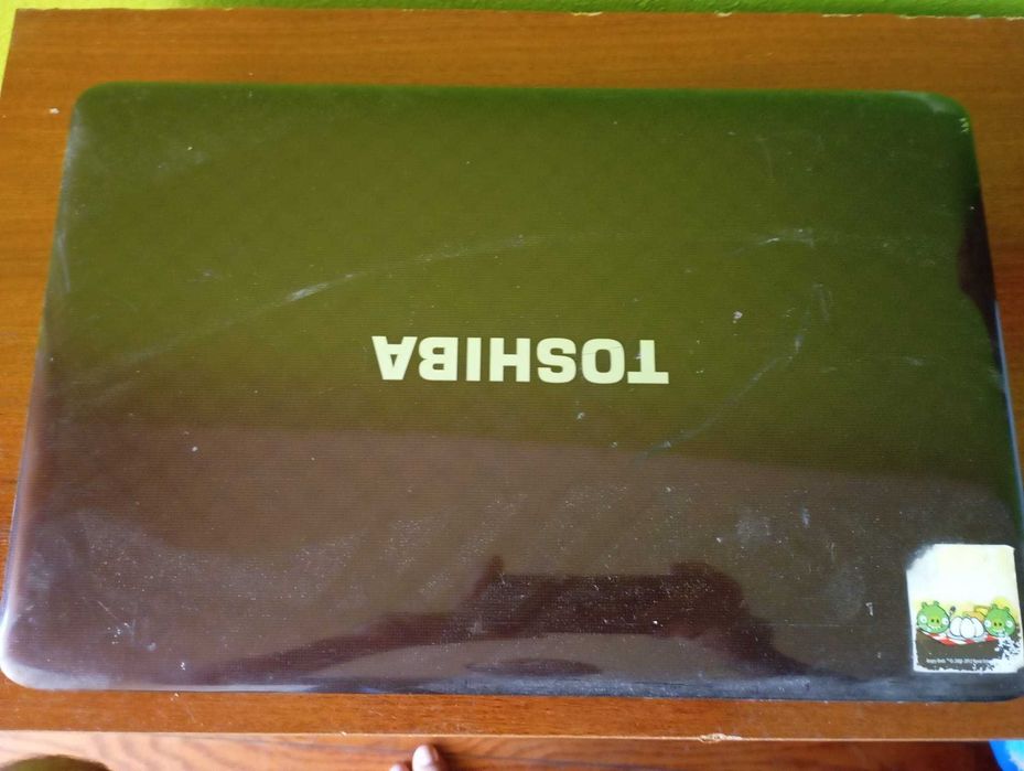 Computador Portátil Toshiba L755 – Para Peças (FUNCIONAL)
