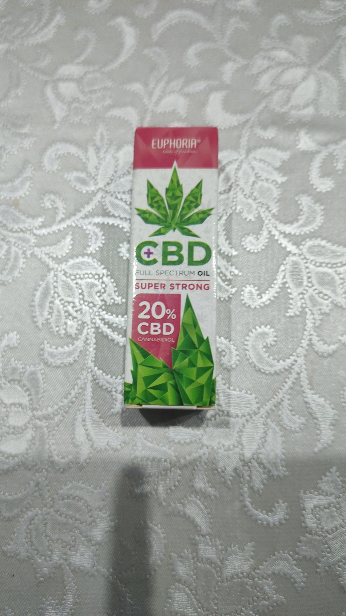 Olejek konopny CBD 20 %  10 ml  firmy EUPHORIA