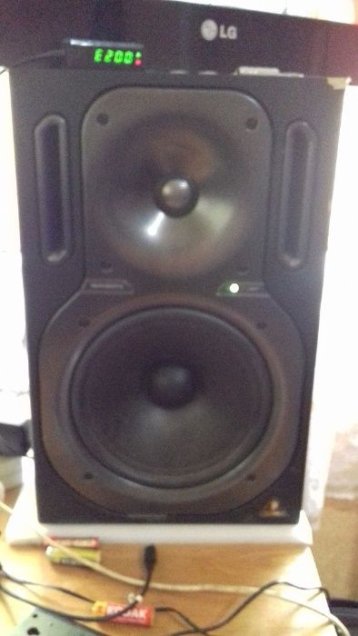 Студийные мониторы Behringer Truth B2031A