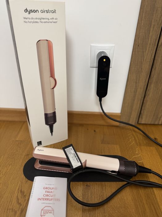 Dyson Airstrait Nickel/Copper HT01