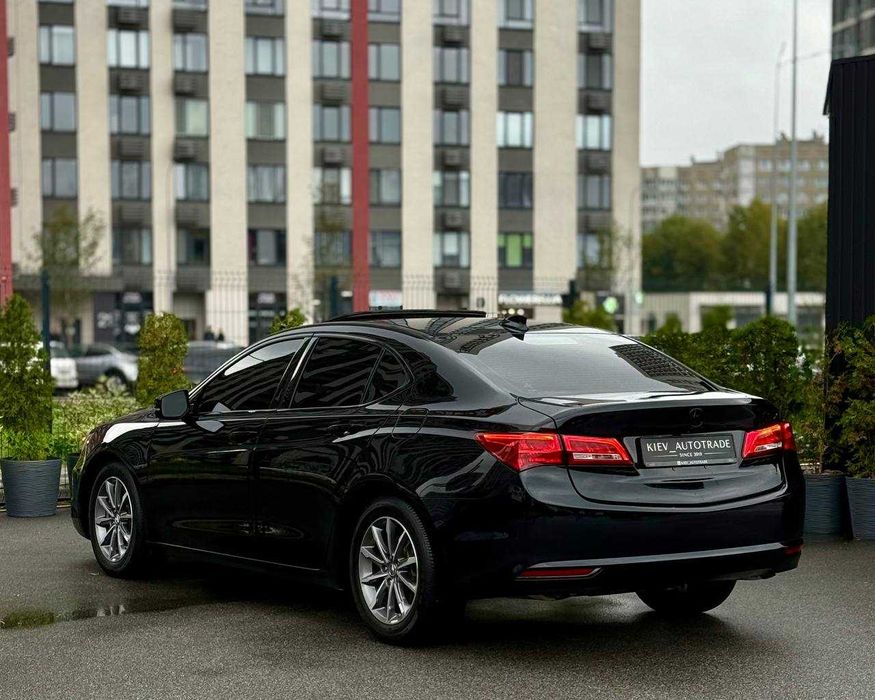 Продаж Acura TLX