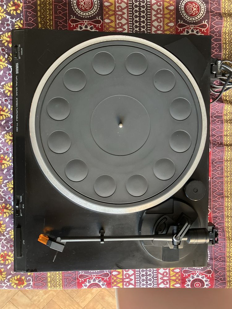 Gira discos yamaha