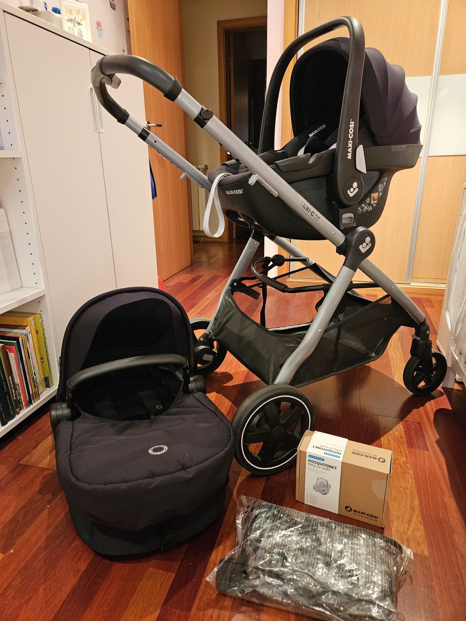 Maxi cosi zelia2 + pebbles