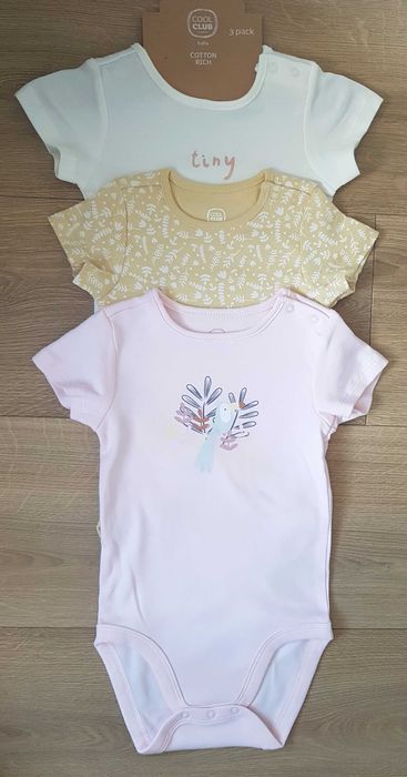 bodziaki 3 szt dla  dziewczynki