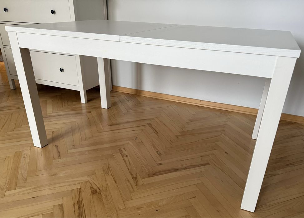 Stół do jadalni  lub kuchni