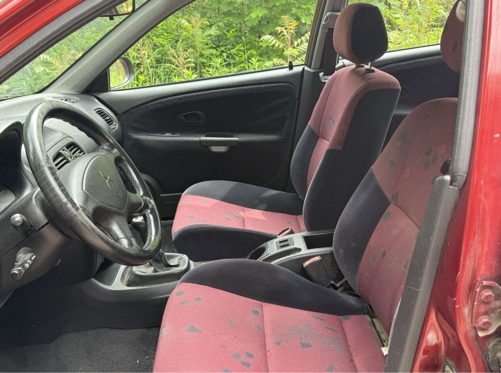 Mitsubishi carisma 1.9 diesel | hak | sprawne