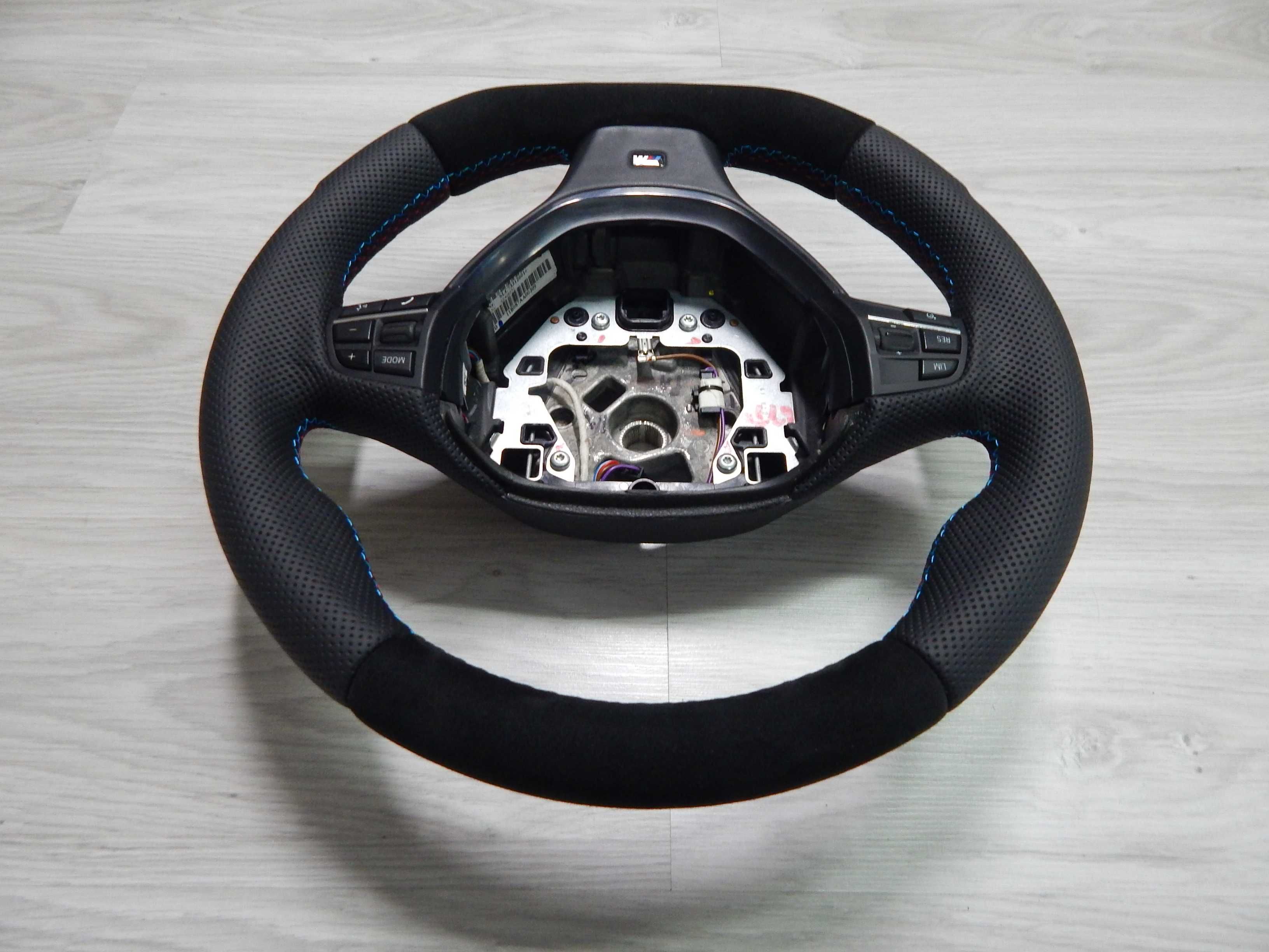 BMW F10 F11 F12 F01 F02 F06 F07 kierownica Sport M-Pakiet alcantara