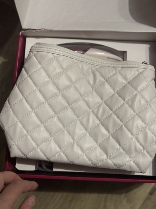 Епілятор філіпс майже новий