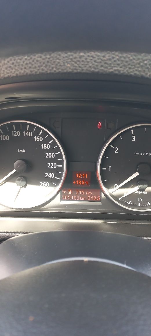 BMW E90 320i 150km 2005r