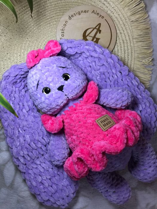 Іграшка плюшева ручної роботи