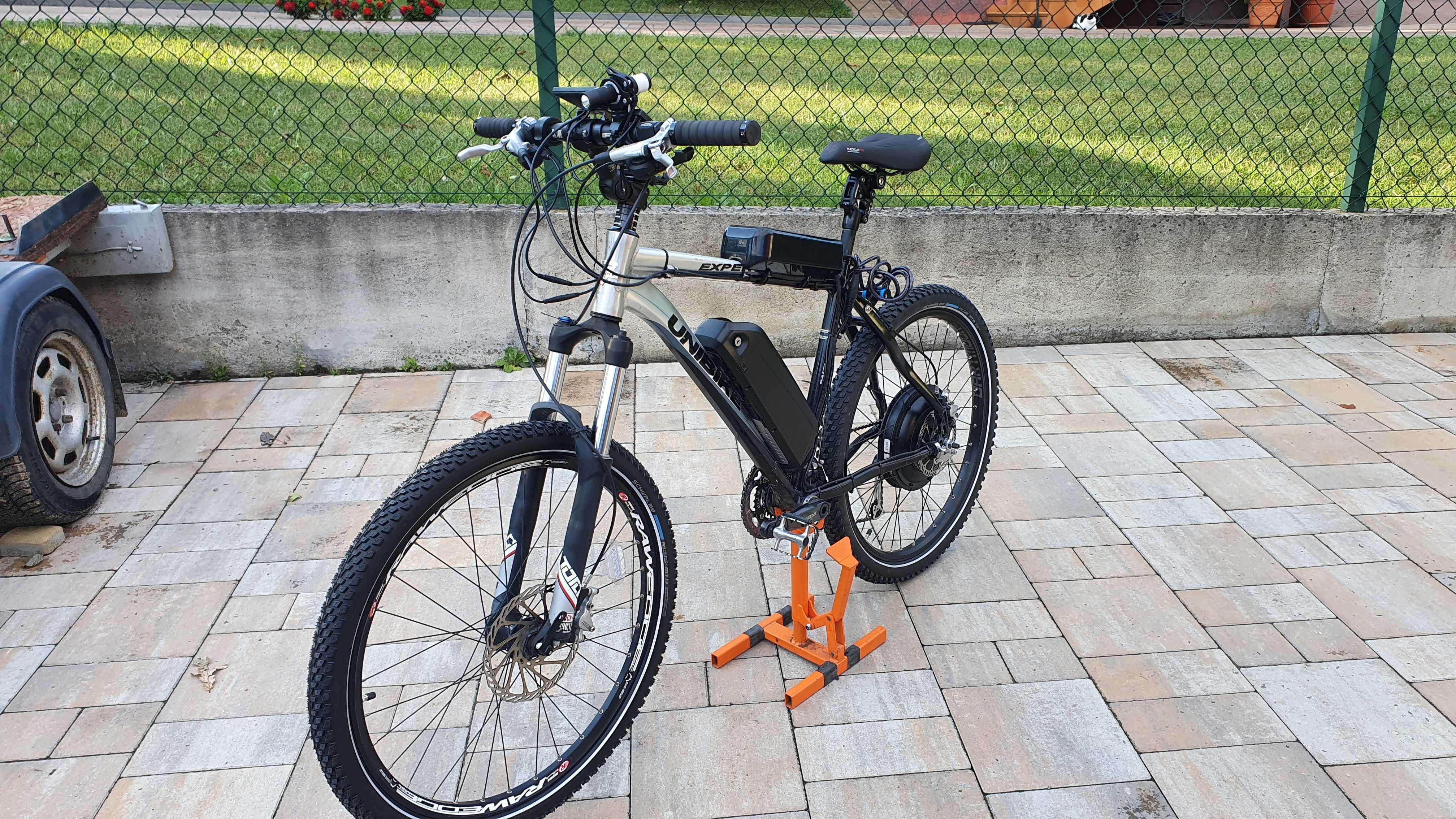 Unibike Expert - elektryk 945 Wh, moc 2000 W