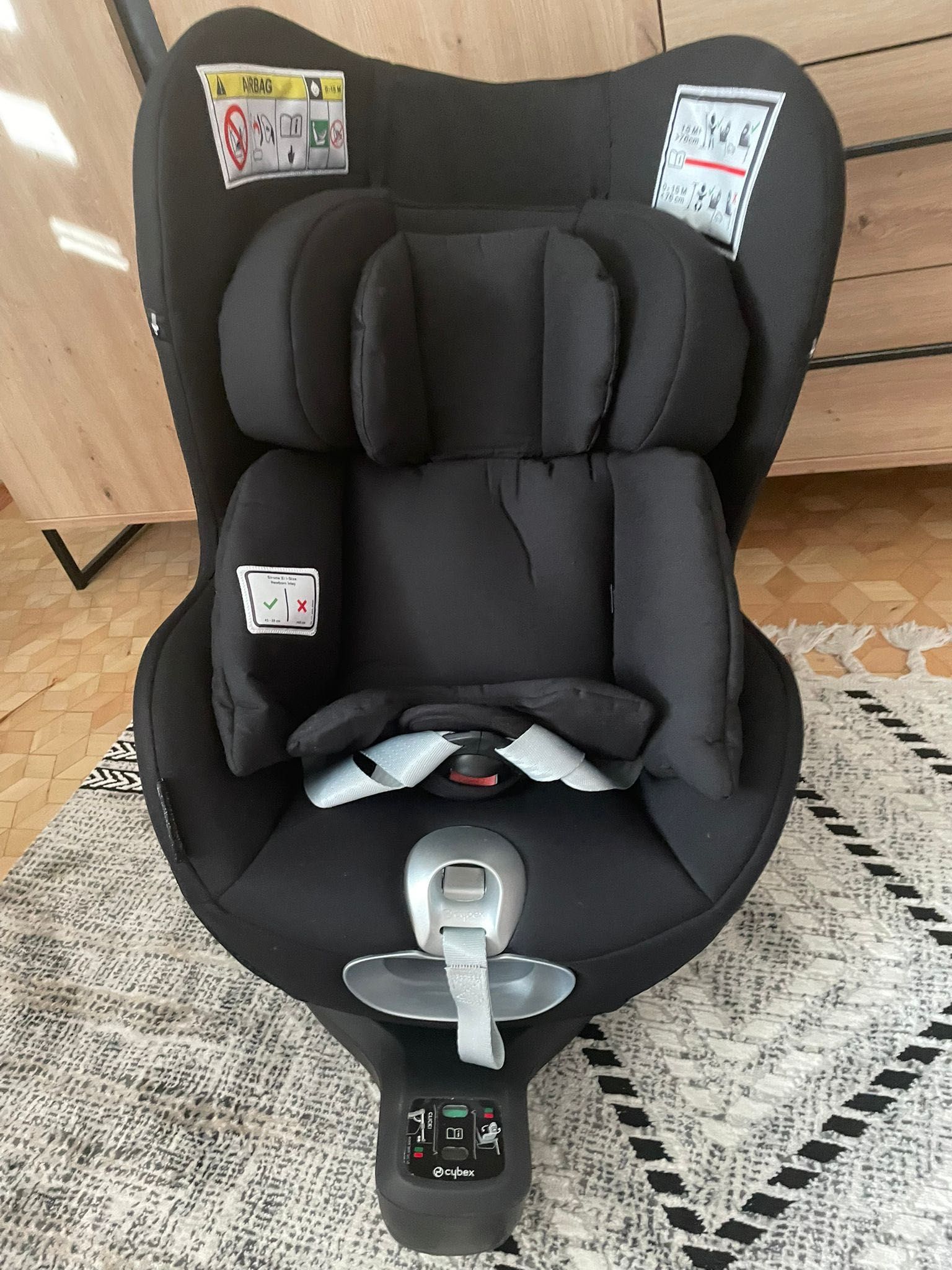 Cybex Sirona Zi i-Size – fotelik 0-18 kg ze zintegrowaną bazą Isofix