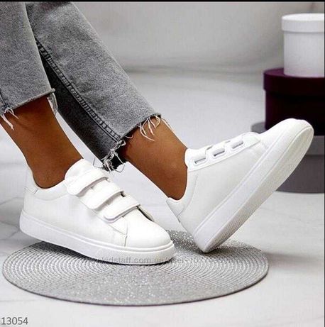 Женские белые кеды кроссовки на липучках жіночі кеди білі кросівки ли