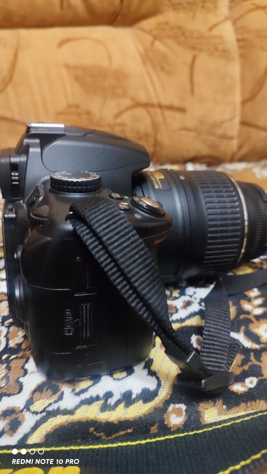 Продам фотоаппарат nikon d5000