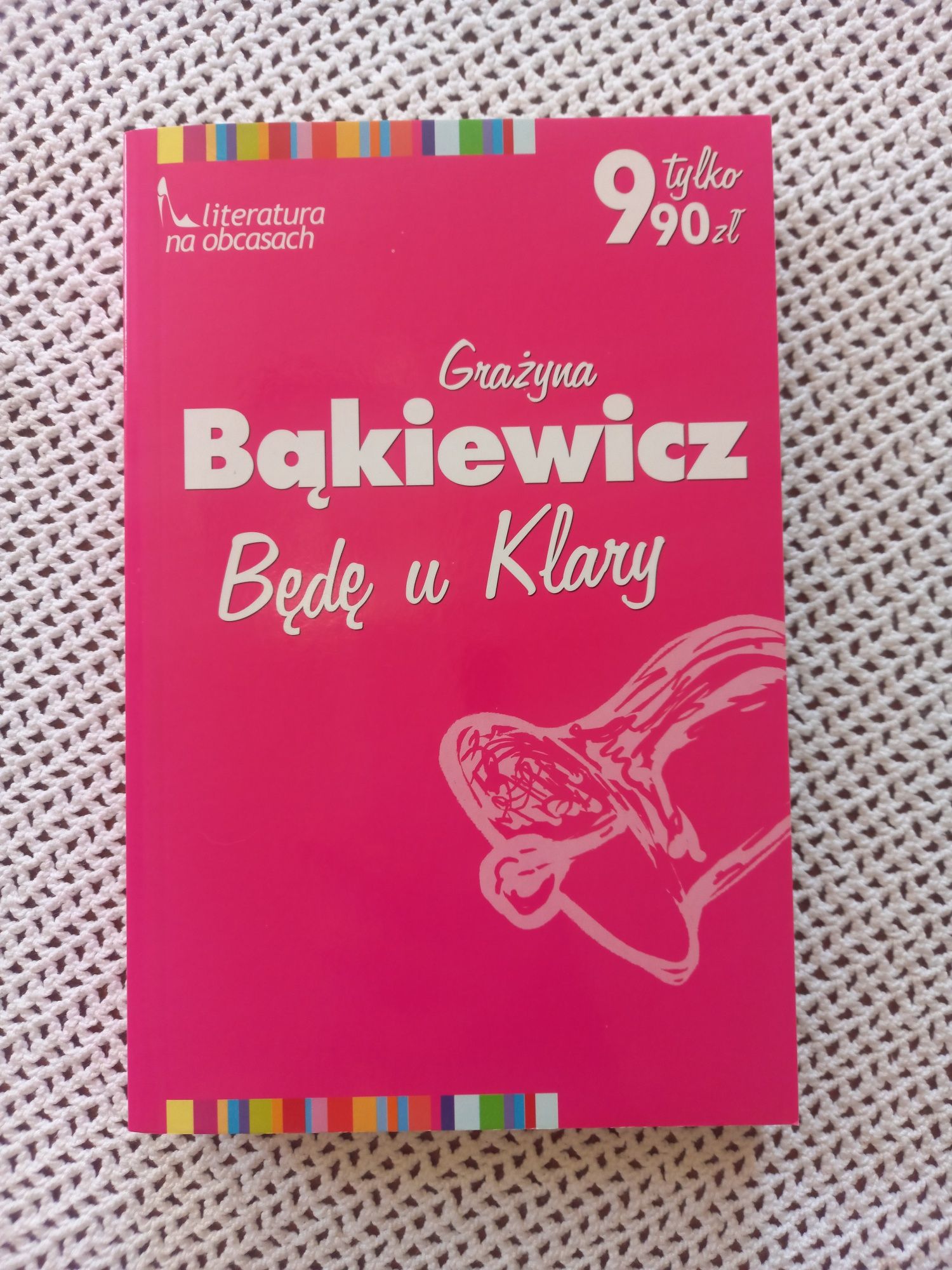 Cztery różowe książki na lato