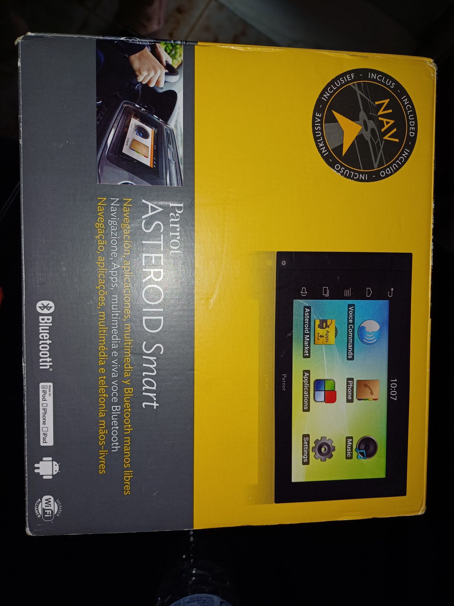 Radio parrot gps