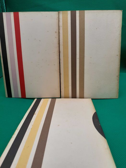 Livro - REF ESC - Livros Da Agência Geral Do Ultramar