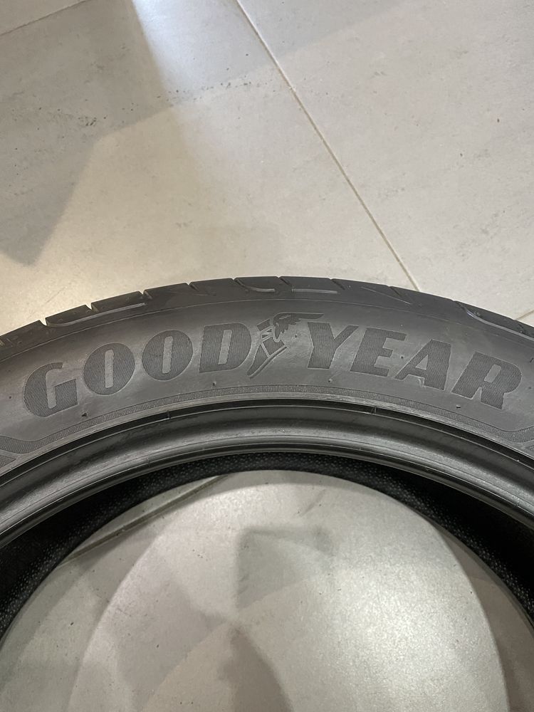 265/45 R21 Goodyear Eagle F1 Asymmetric 3 AO