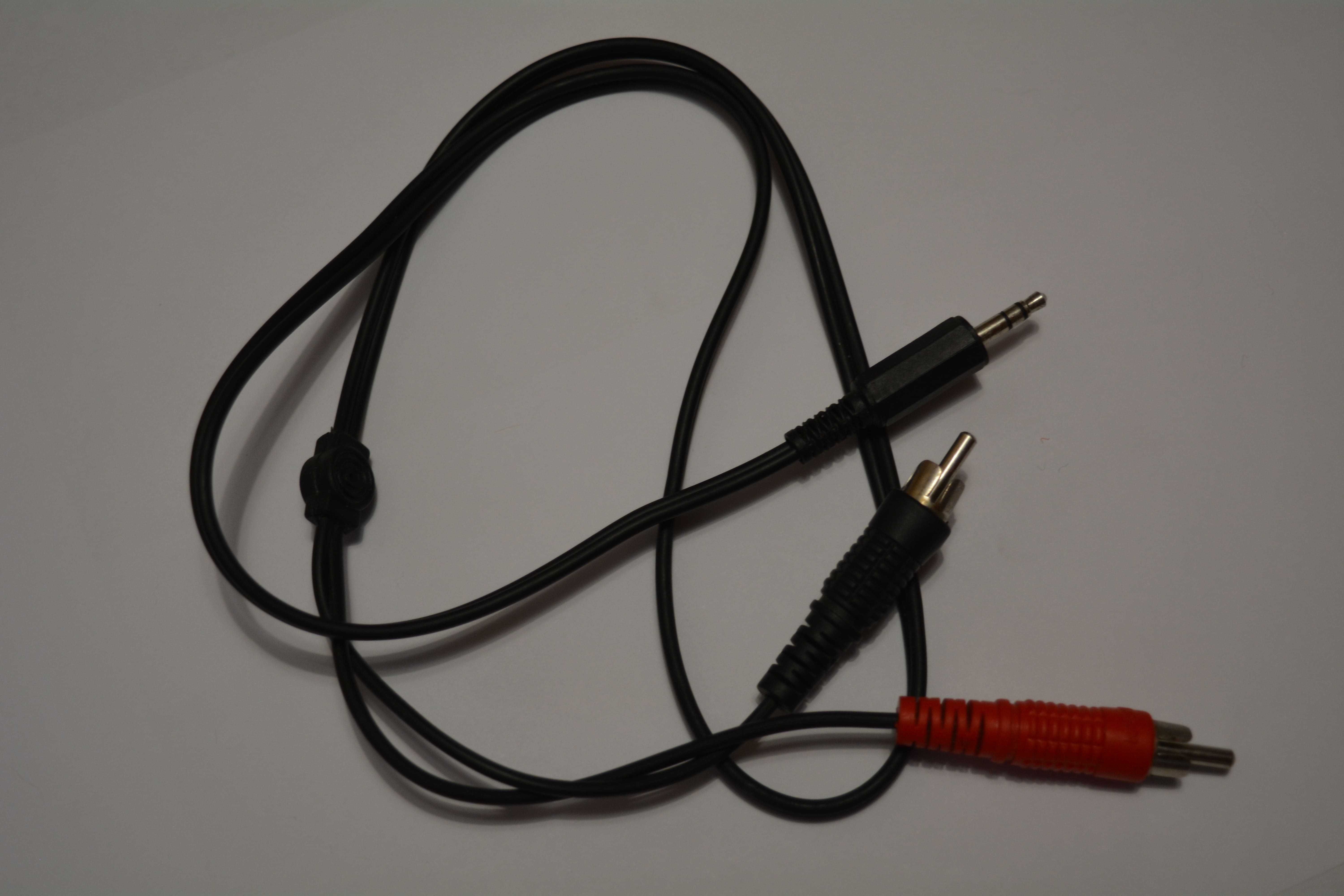 Два кабеля мультимедийных 3.5 jack - 2RCA