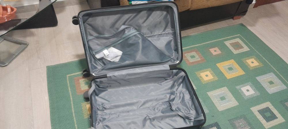 Mala de viagem, preta comi nova