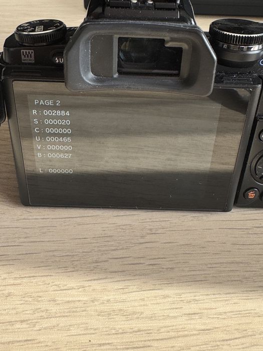 Olympus OMD EM-10 Mark I Apenas com 2884 Disparos | Excelente Estado