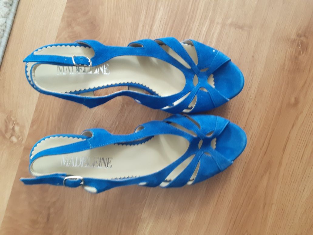 Sandały Madeleine chabrowe skóra tanio