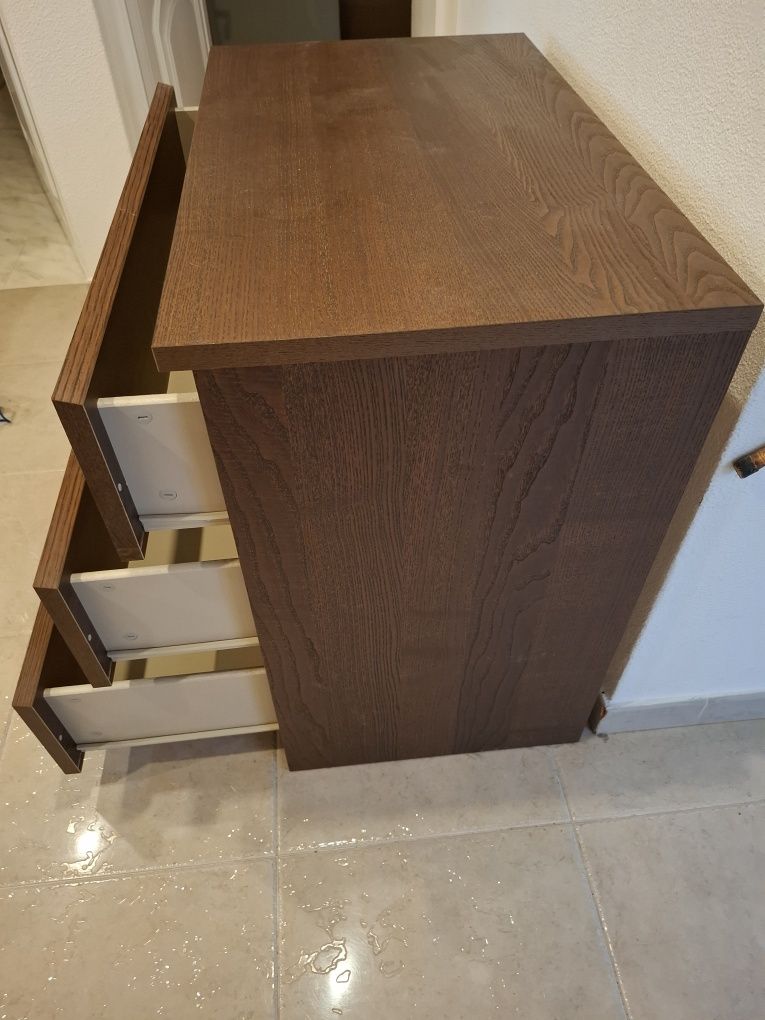 MALM IKEA cómoda com 3 gavetas