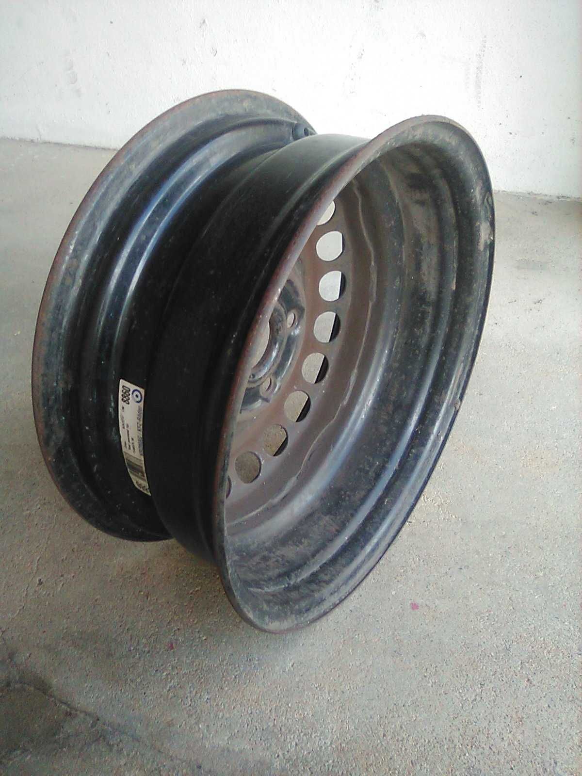 conjunto 4 jantes originais de Audi a3, usadas, bem conservadas