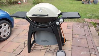 Grill gazowy WEBER Q3000