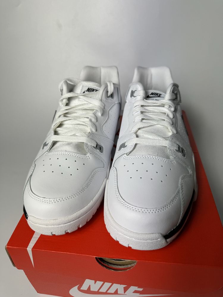 Nowe sneakersy Nike Cross Low sportowe buty 44 outlet