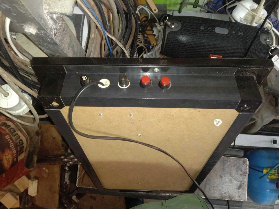 ПРОДАМ настенные часы в виде картины