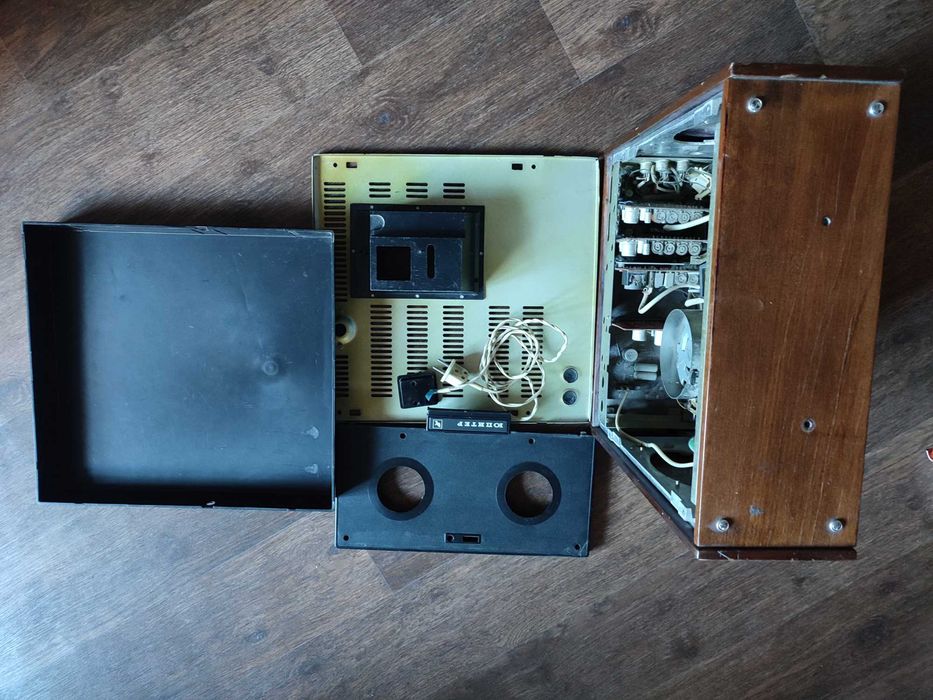 Магнитофон - приставка Юпитер 204 Стерео