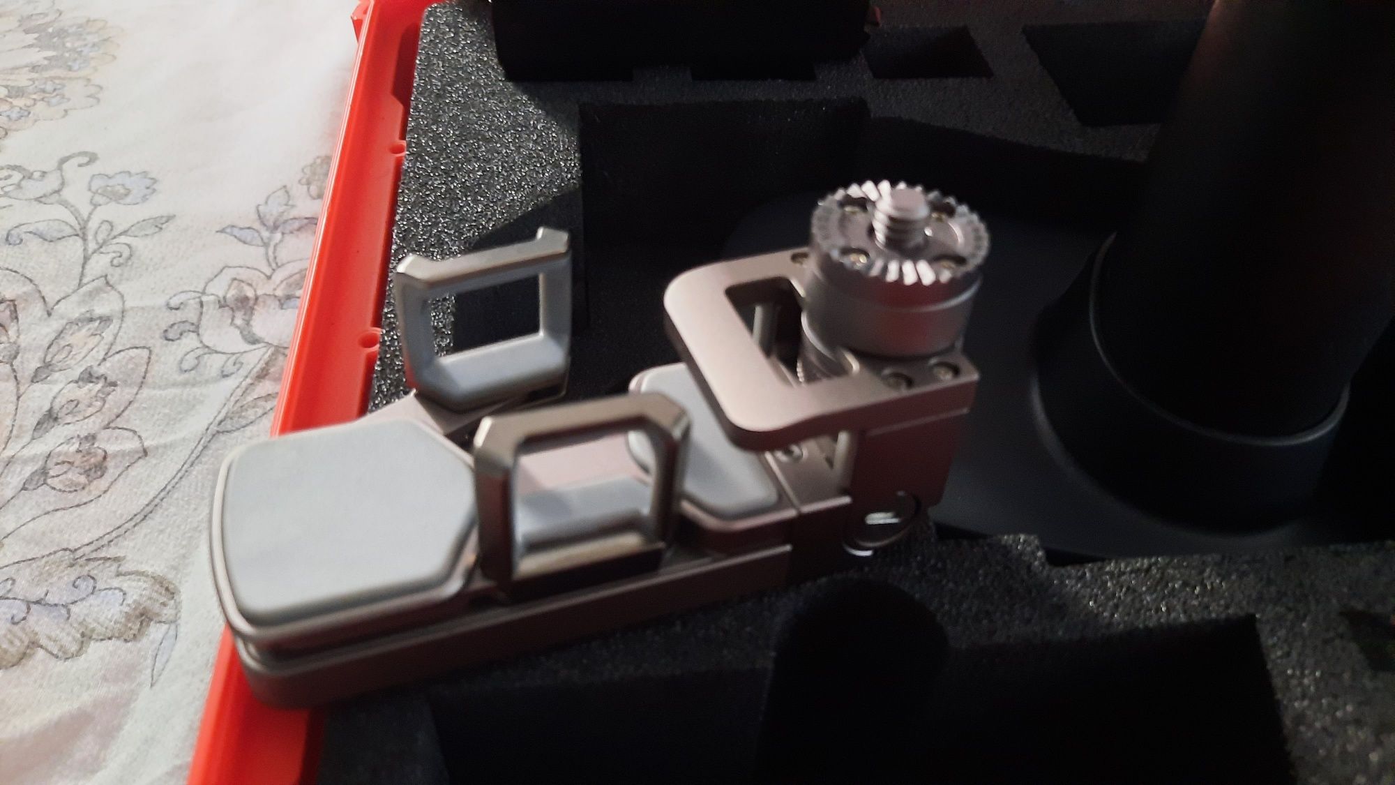 Gimbal z kamerą Dji Osmo OM160 4k Czarny