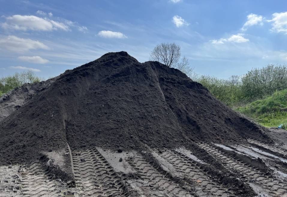 Czarnoziem z domieszką torfu, do trawy, do warzyw, do kwiatów