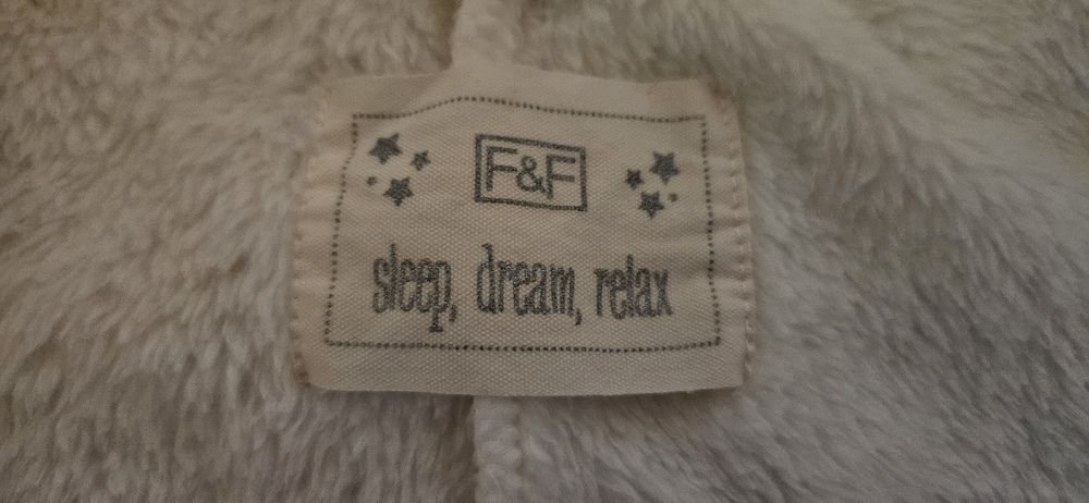 Kombinezon/ piżama/ pajac/ pajacyk miś F&F rozmiar M