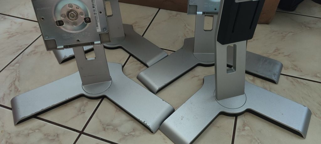 Stojak do monitora Dell